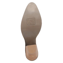 Load image into Gallery viewer, Dingo Women's Bandida Lime Leather Narrow Toe Boot DI184