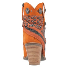 Load image into Gallery viewer, Dingo Women's Bandida Orange Leather Narrow Toe Boot DI184