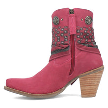 Load image into Gallery viewer, Dingo Women's Bandida Fuchsia Leather Narrow Toe Boot DI184