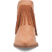 Load image into Gallery viewer, Dingo Women's Fine N' Dandy Camel Leather Narrow Toe Boot DI186