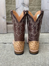 Load image into Gallery viewer, Cowtown Men's Oryx Full Quill Ostrich Print Square Toe Boots Q6077