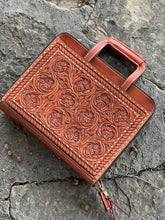 Load image into Gallery viewer, Alamo Saddlery #4 Cowboy Briefcase The Cowboy