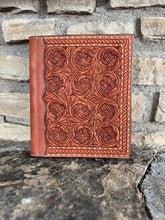 Load image into Gallery viewer, Alamo Saddlery #6 Large portfolio The Cowboy