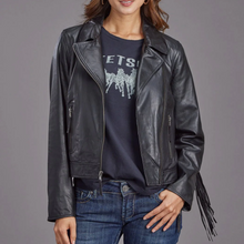 Load image into Gallery viewer, Stetson Women&#39;s Black Leather Fringe Jacket 7104