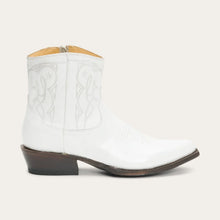 Load image into Gallery viewer, Stetson White Women&#39;s Annika Snip Toe Boot 0145