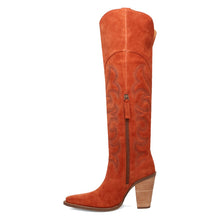 Load image into Gallery viewer, Dingo Women&#39;s Primadonna Suede Rust Leather Snip Toe Boot DI2190