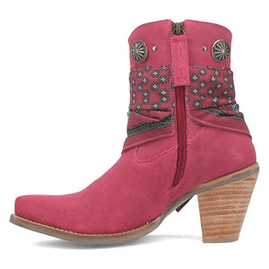 Dingo Women's Bandida Fuchsia Leather Narrow Toe Boot DI184