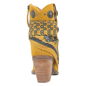 Dingo Women's Bandida Yellow Leather Narrow Toe Boot DI184