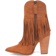 Load image into Gallery viewer, Dingo Women&#39;s Crazy Train Camel Leather Snip Toe Boot DI185