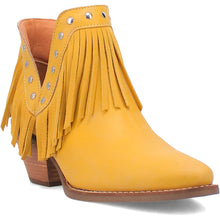 Load image into Gallery viewer, Dingo Women&#39;s Fine N&#39; Dandy Yellow Leather Narrow Toe Boot DI186