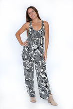 Load image into Gallery viewer, Top - Kelly Tank Top