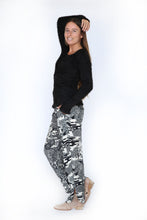 Load image into Gallery viewer, Pants - Amber Smock Pants