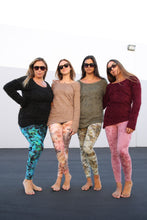 Load image into Gallery viewer, Top - Steffi Sweater