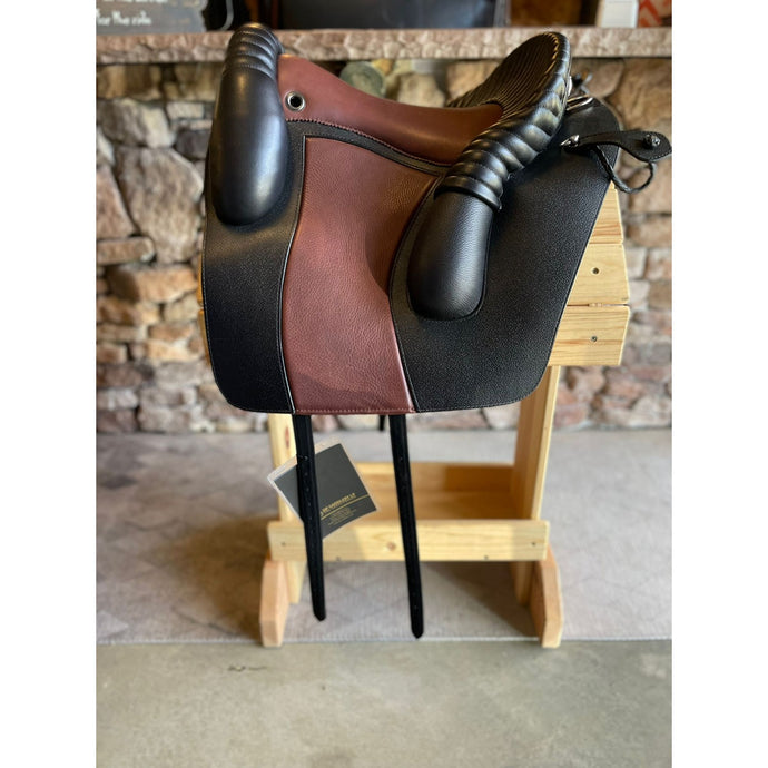 DP Saddlery Jerez Size S3 1023-4513 Consignment In Stock