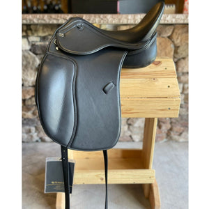 DP Saddlery Classic Dressage Doublee Size 17.5" 3350DB-5406 New In Stock
