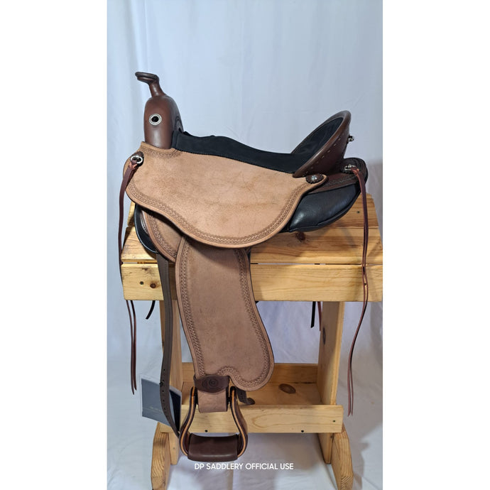 DP Saddlery Quantum Size S2 Short & Light Western 1216-7012 Consignment In Stock
