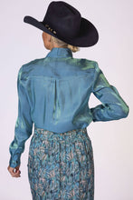 Load image into Gallery viewer, Shirt - Belle