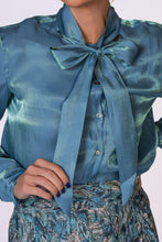 Load image into Gallery viewer, Shirt - Belle