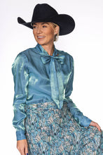 Load image into Gallery viewer, Shirt - Belle