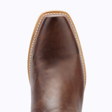 Load image into Gallery viewer, Capitan Men&#39;s Nashville Edgehill Brown Square Toe Boots CBN102D