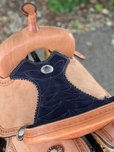 Load image into Gallery viewer, Alamo Saddlery 15.5 Inch Diamond Back Alamo Air barrel