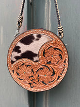 Load image into Gallery viewer, Alamo Saddlery 8 Inch El Pinto Canteen Handbag