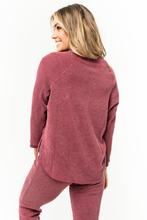 Load image into Gallery viewer, Top - Cape Cod Crewneck