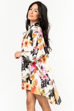 Load image into Gallery viewer, Top - Boyfriend Oversize Shirt