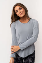 Load image into Gallery viewer, Top - Breathe Long Sleeve