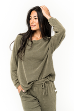 Load image into Gallery viewer, Lovlei Top - Cape Cod Crewneck