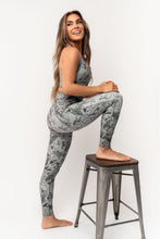 Load image into Gallery viewer, Leggings - Ultra