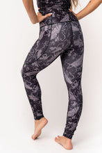 Load image into Gallery viewer, Leggings - Ultra