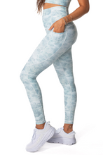 Load image into Gallery viewer, Leggings - Ultra