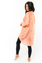 Load image into Gallery viewer, Top - Boyfriend Oversize Shirt