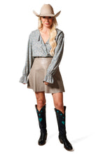 Load image into Gallery viewer, Shirt - Dolly
