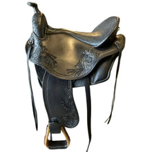 Load image into Gallery viewer, Saddles - DP Saddlery Quantum Western 1215
